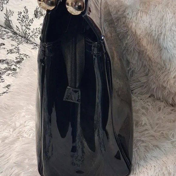 Julia & Michael EUC Patent Handbag - Picture 3 of 16